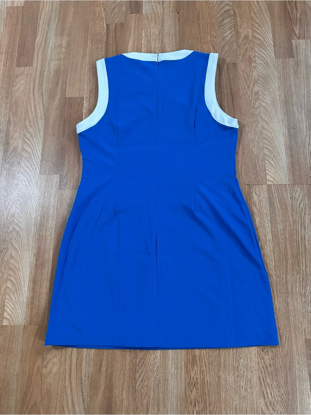 Alexia Admor Royal Blue Sleeveless Shift Dress with White Trim - Picture 8 of 13